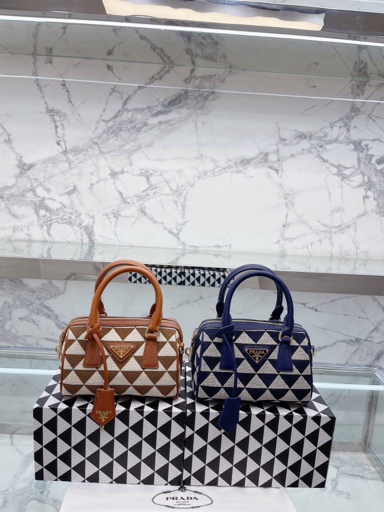 FashionReps Bags 05YAA17106