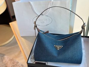 FashionReps Bags 05YAA17117