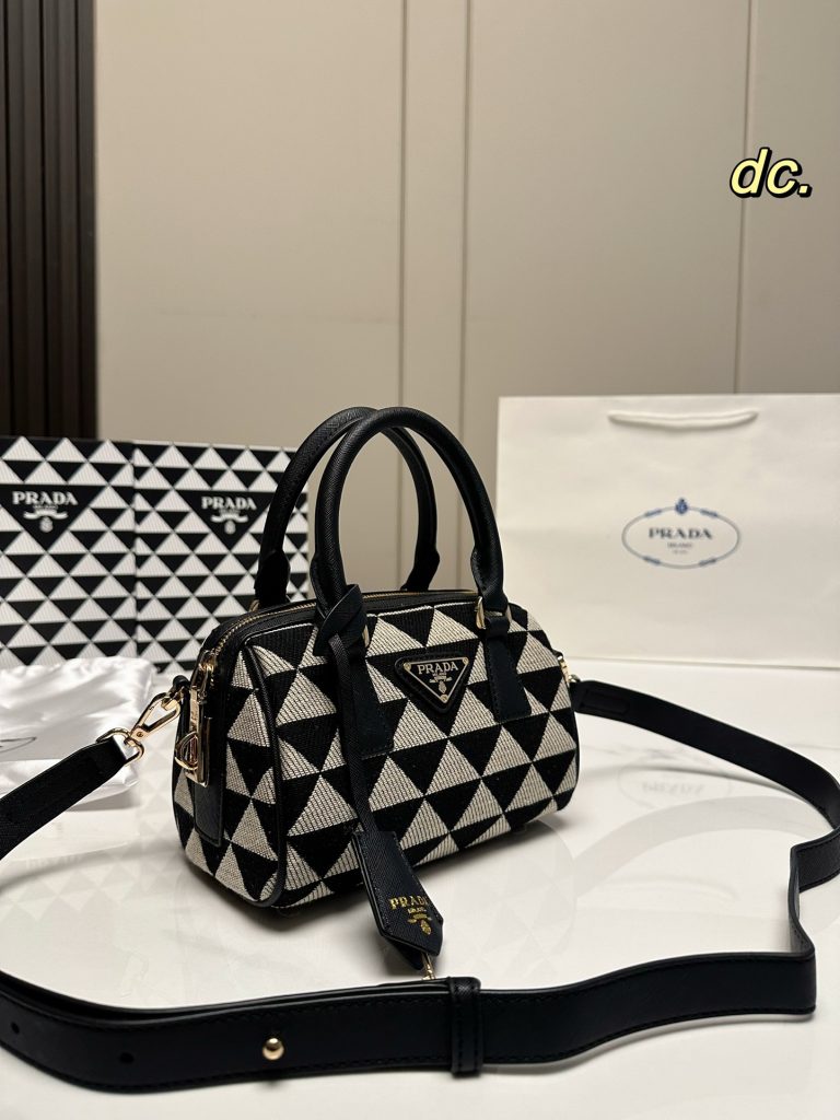 FashionReps Bags 05YAA17191