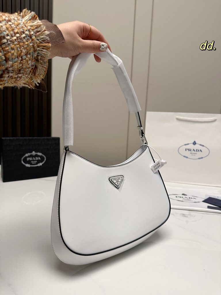 FashionReps Bags 05YAA17402