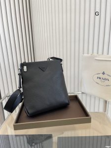 FashionReps Bags 05YAA17885