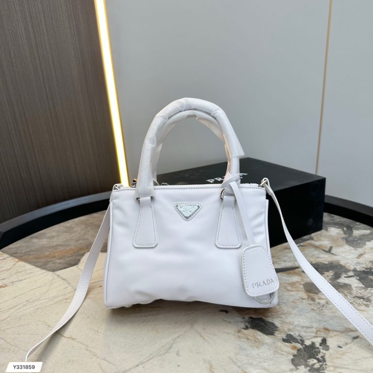 FashionReps Bags 05YAA18444