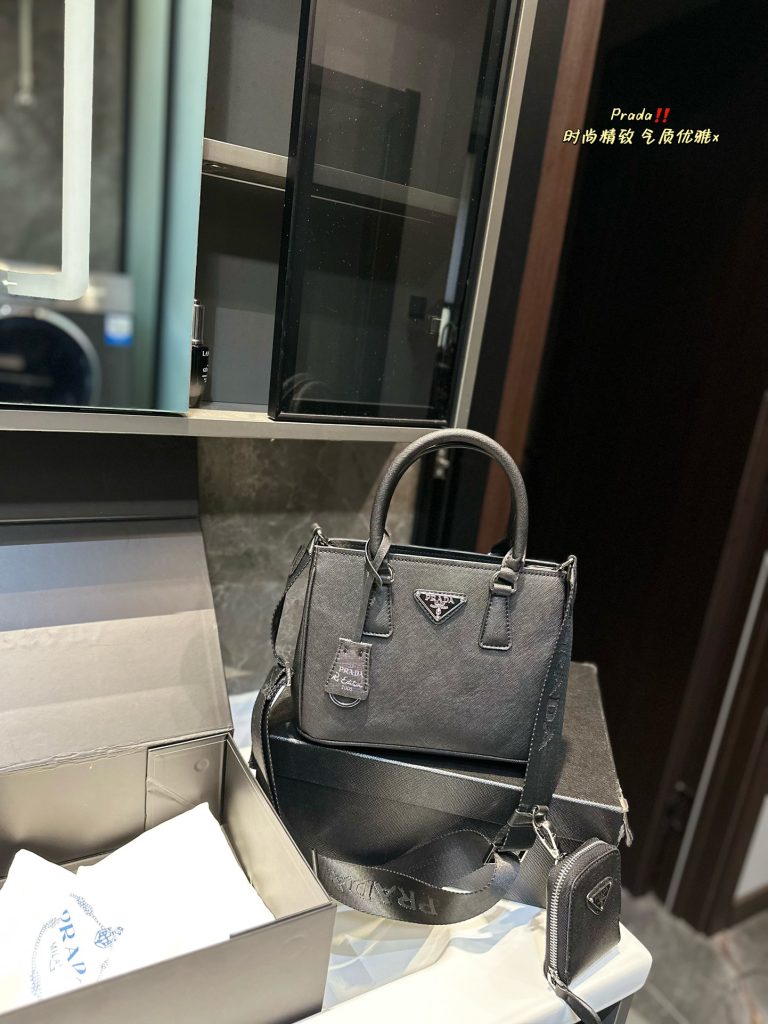 FashionReps Bags 05YAA18897