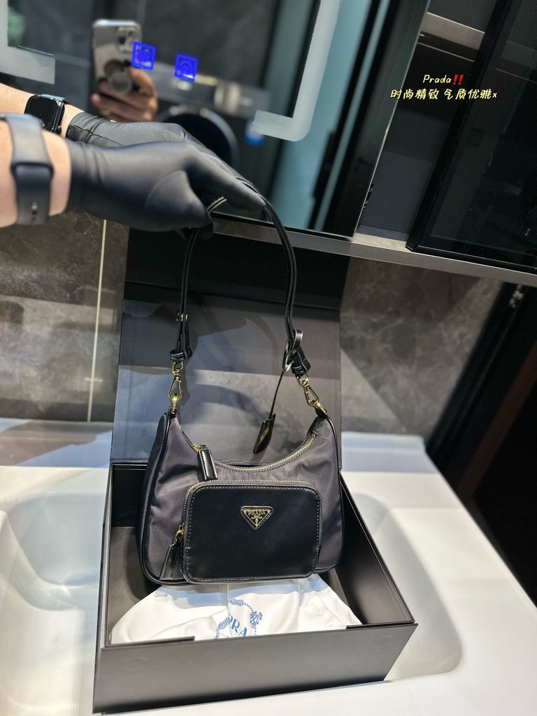 FashionReps Bags 05YAA18901