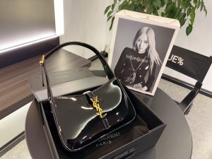 FashionReps Bags 05YAA1952