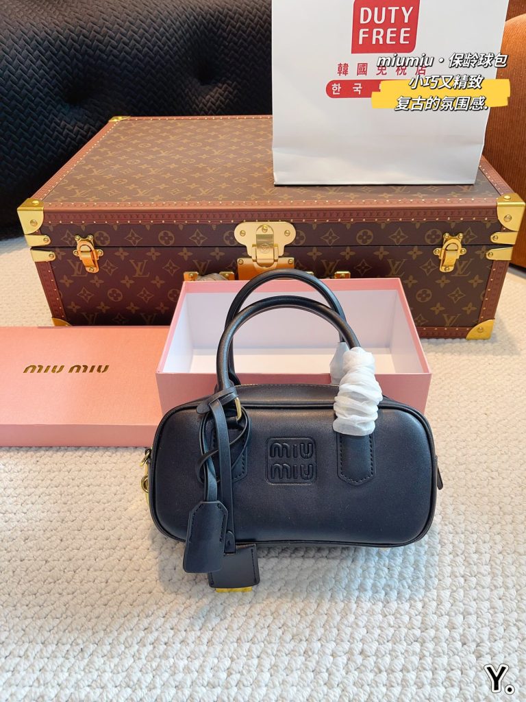 FashionReps Bags 06YAA15710