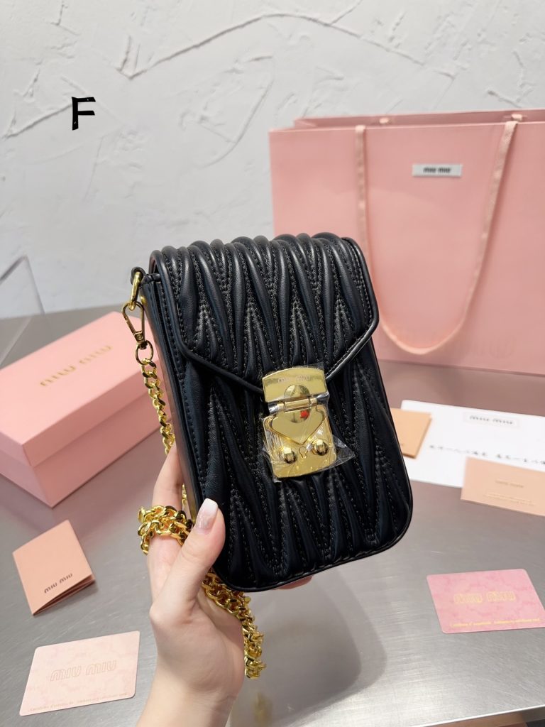 FashionReps Bags 06YAA16052
