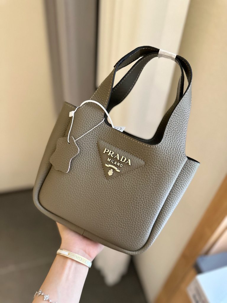 FashionReps Bags 06YAA16118