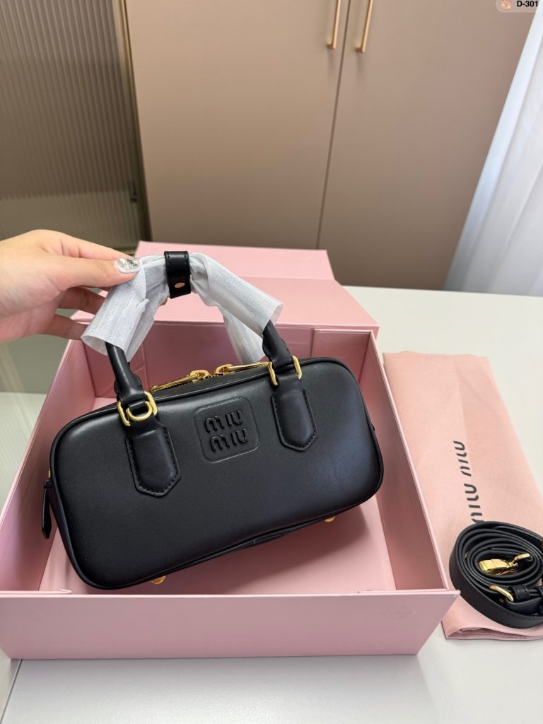 FashionReps Bags 06YAA16393