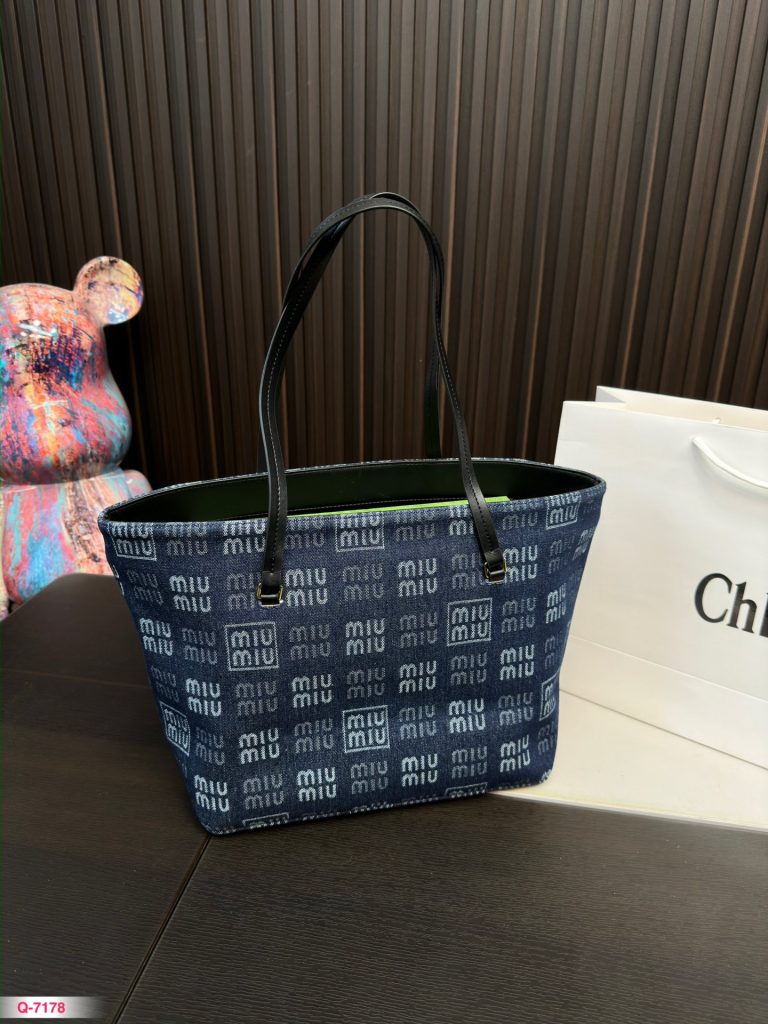 FashionReps Bags 06YAA16751