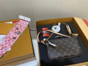 FashionReps Bags 07YAA10418