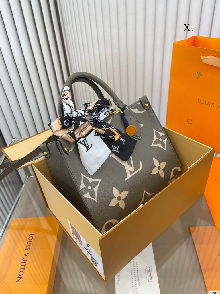 FashionReps Bags 07YAA10530