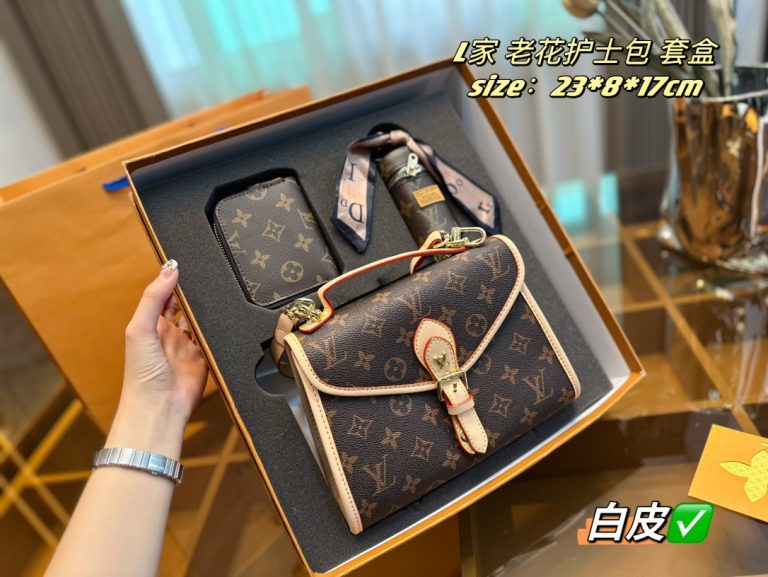 FashionReps Bags 07YAA10549