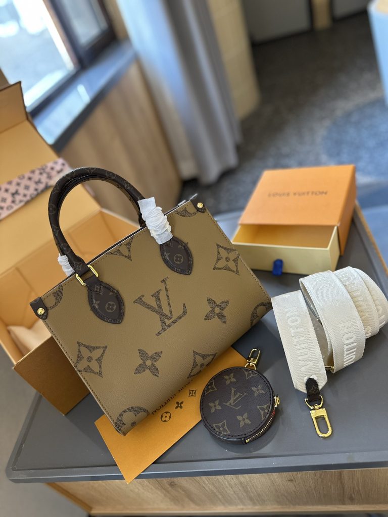 FashionReps Bags 07YAA12445