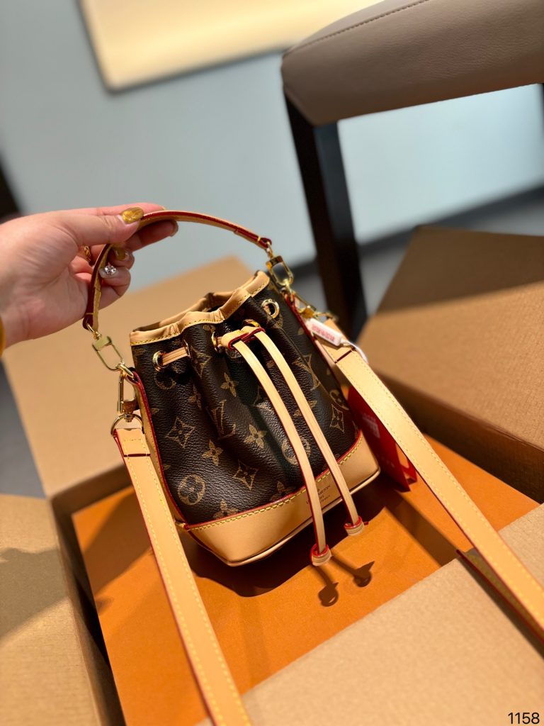 FashionReps Bags 07YAA12631