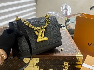 FashionReps Bags 07YAA9070
