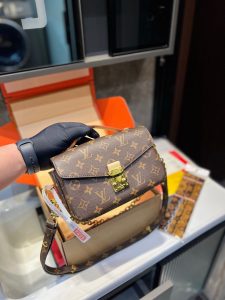 FashionReps Bags 07YAA9532