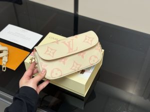 FashionReps Bags 09YAR7921