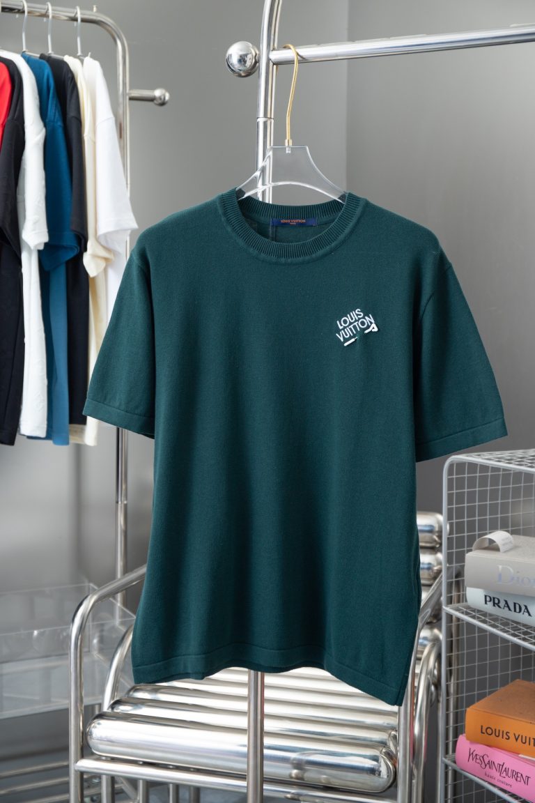 Replica Lv Clothes 01RA290