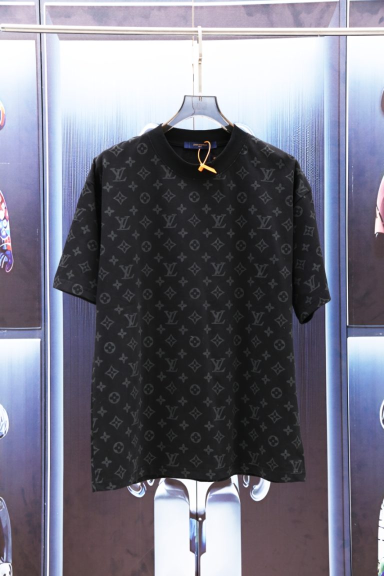 Replica Lv Clothes 01RA298